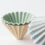 Renkli origami kahve filtreleri